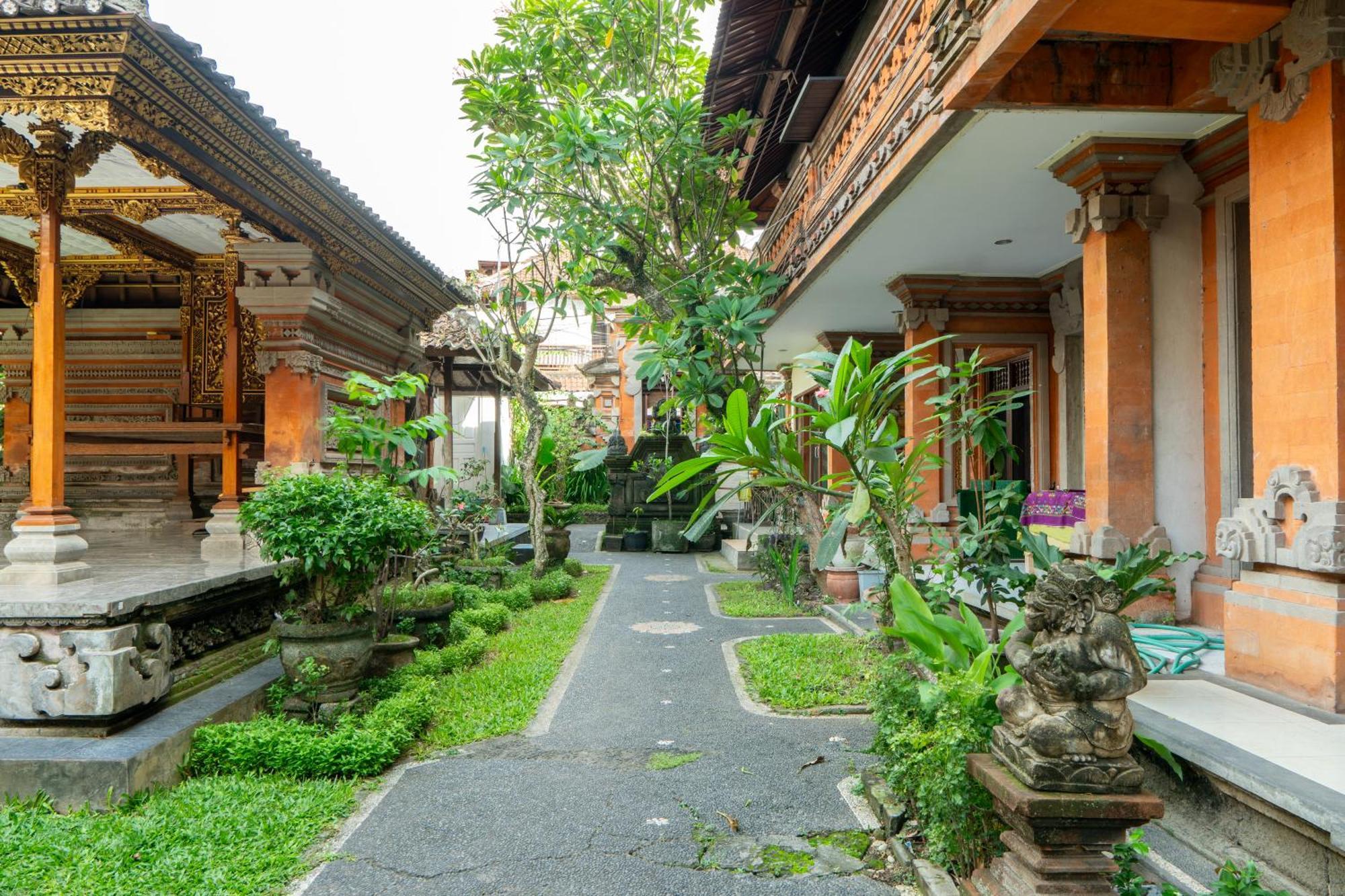 Rama House Hotel Ubud Kültér fotó