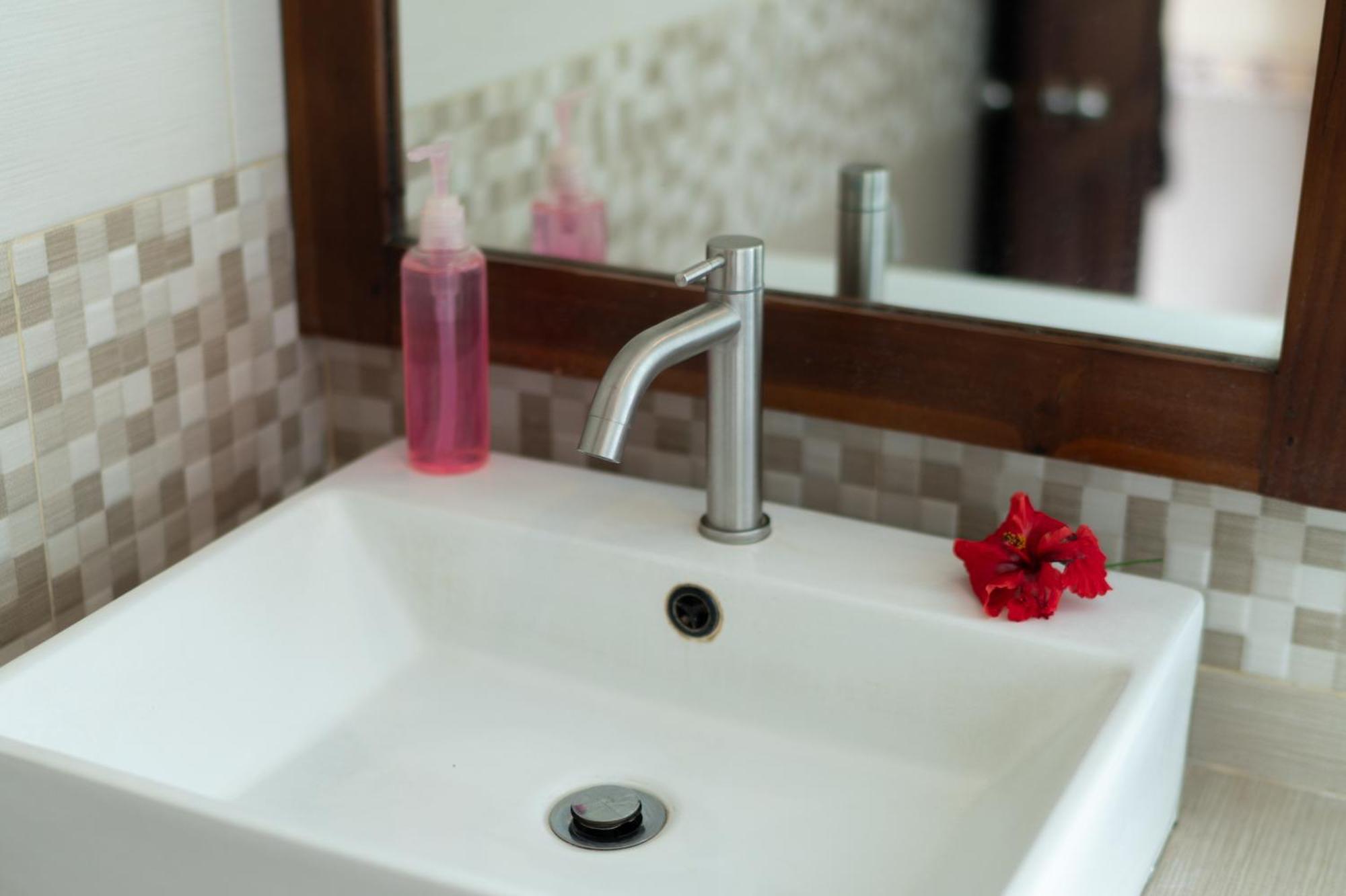 Rama House Hotel Ubud Kültér fotó